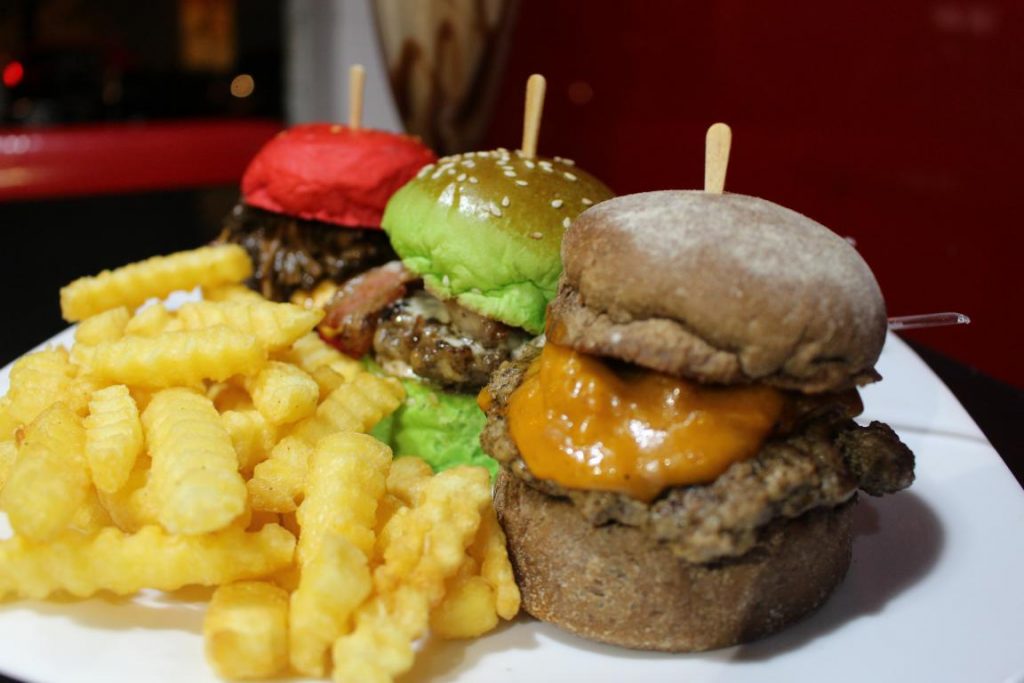 FESTIVAL EM HAMBURGUERIA NESSE FINAL DE SEMANA! 🍔 Você precisa